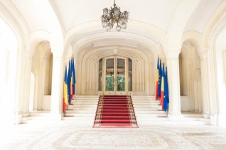 Comunicat de presă: Președintele României a semnat Decretul privind promulgarea Legii pentru aprobarea Ordonanței de urgență a Guvernului nr. 104/2021 privind înființarea Directoratului Național de Securitate Cibernetică