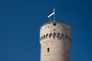 Estonia a respins un atac cibernetic major după ce a înlăturat monumentele sovietice